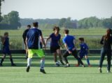 Laatste training S.K.N.W.K. JO11-1JM van seizoen 2022-2023 (partijtje tegen de ouders) (167/221)